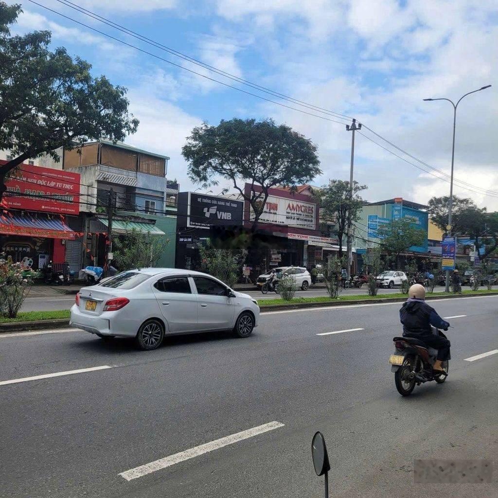 Chính chủ gửi bán nhà 2 tầng MT Tôn Đức Thắng,Ngang 9m. Đà Nẵng.