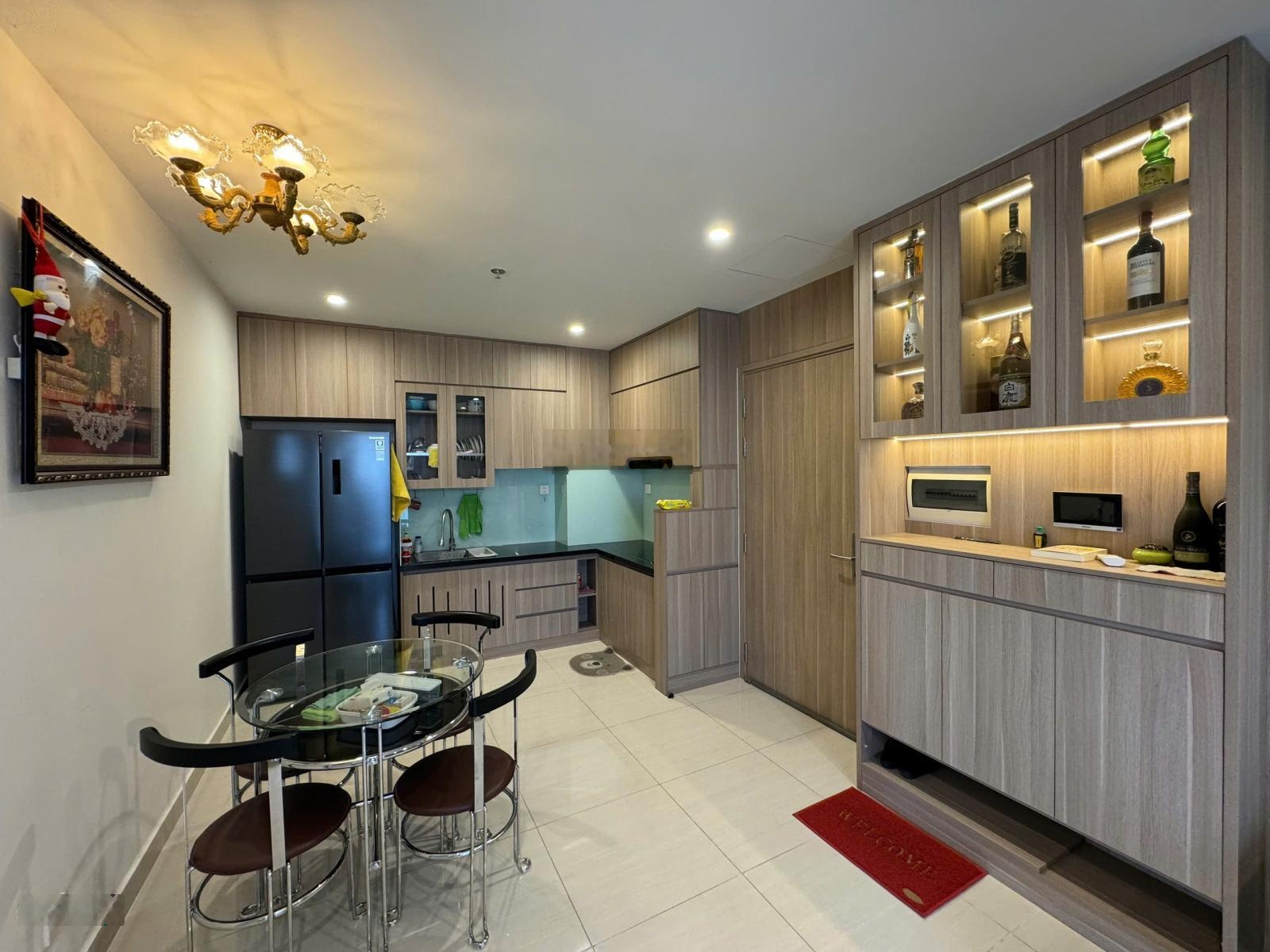 Bán căn hộ 3PN nội thất cao cấp, sẵn sổ hồng. View vườn nhật, hồ cá koi cực kỳ thoáng