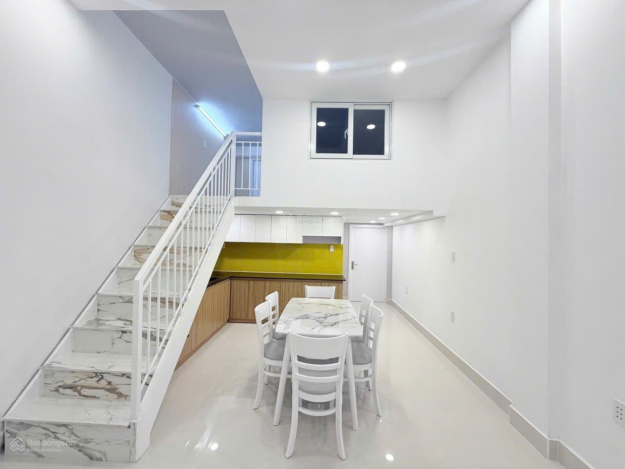 Giảm 500tr bán gấp căn hộ đẹp shophouse chung cư Đinh Bộ Lĩnh, P. 15, Bình Thạnh SHR- giá 3,79 tỷ