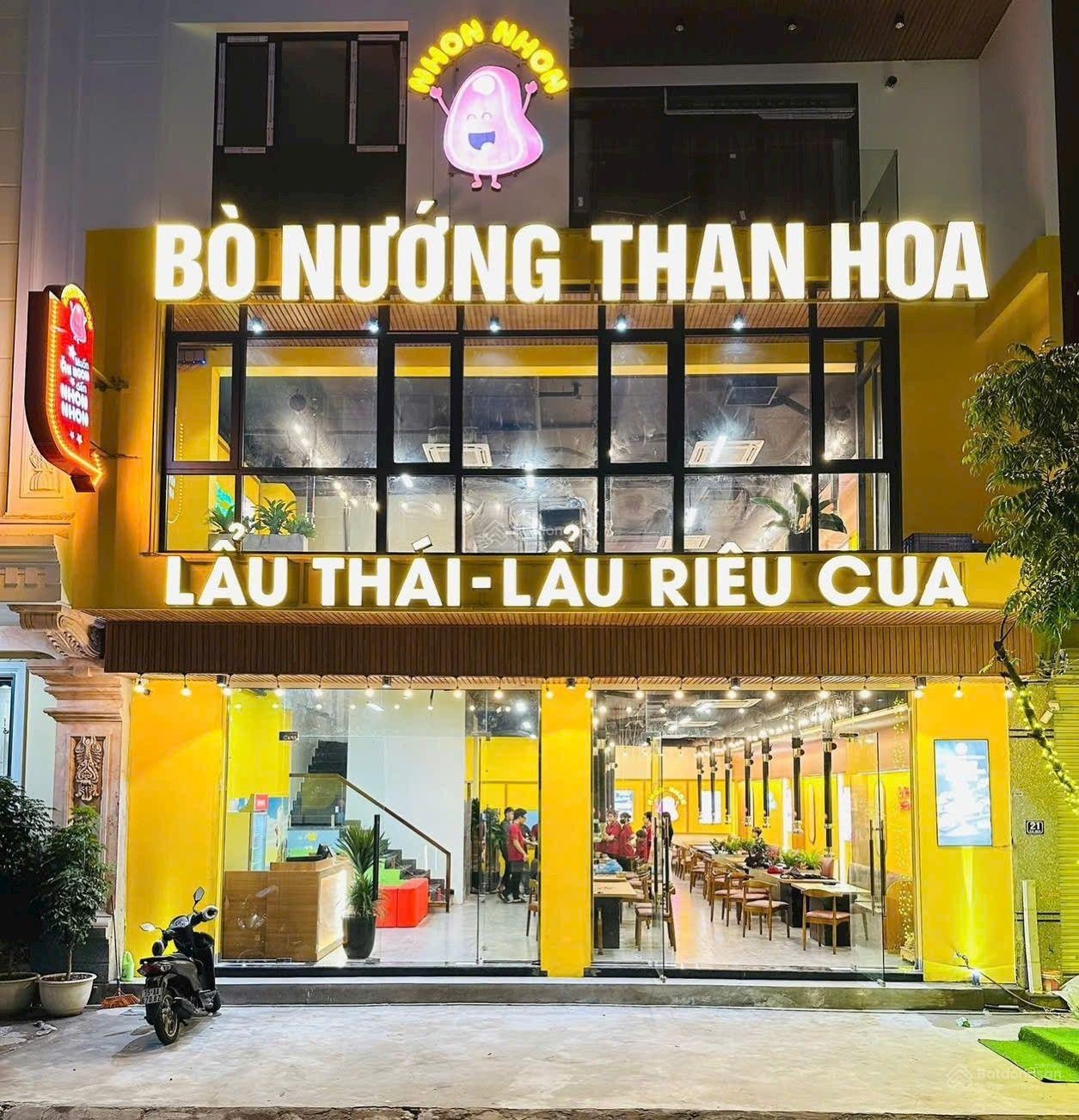 Cho thuê nhà mặt phố Nguyễn Huy Tưởng, DT 75m2 x 2 tẫng, MT 6m, đoạn KD đẹp , đông dân, thông sàn.