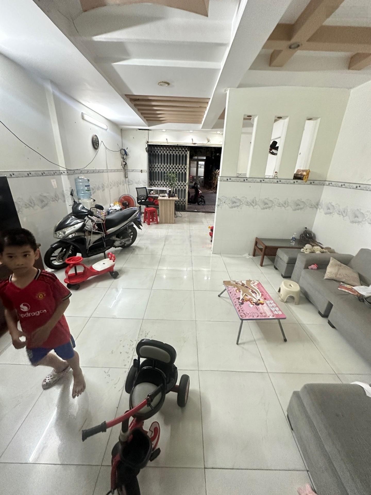 Bán nhà mặt tiền Trần Thị Do, Phường Tân Thới Hiệp, Quận 12, DT 5mx19m³, nhà 1 lầu