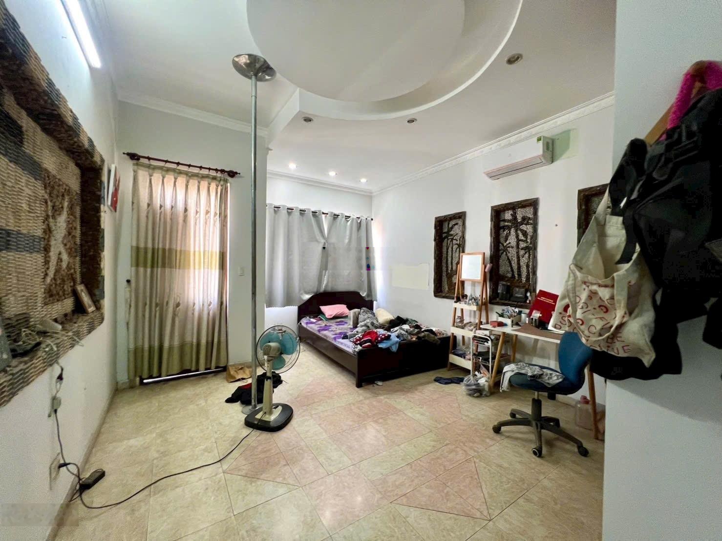 Ngộp Bank - Khu Vip Osimi Lê Đức Thọ - Đường 10M có lề - 4.5x19M CN 81M2 - 5 tầng - Nhỉnh 9 Tỷ