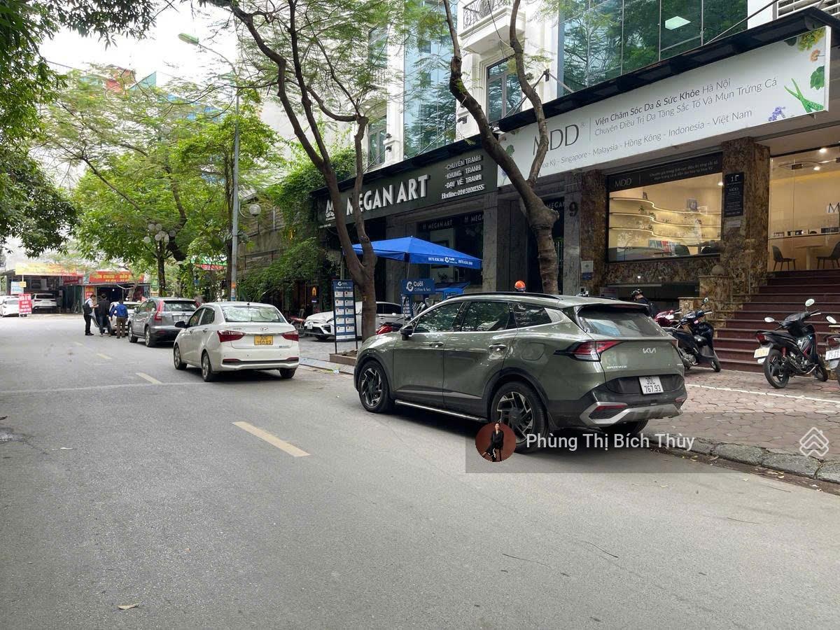 (Chính chủ) Bán căn góc- gần MP Trần Thái Tông- Khúc Thừa Dụ - 245m2 -3 tầng - 122 tỷ 0915551389