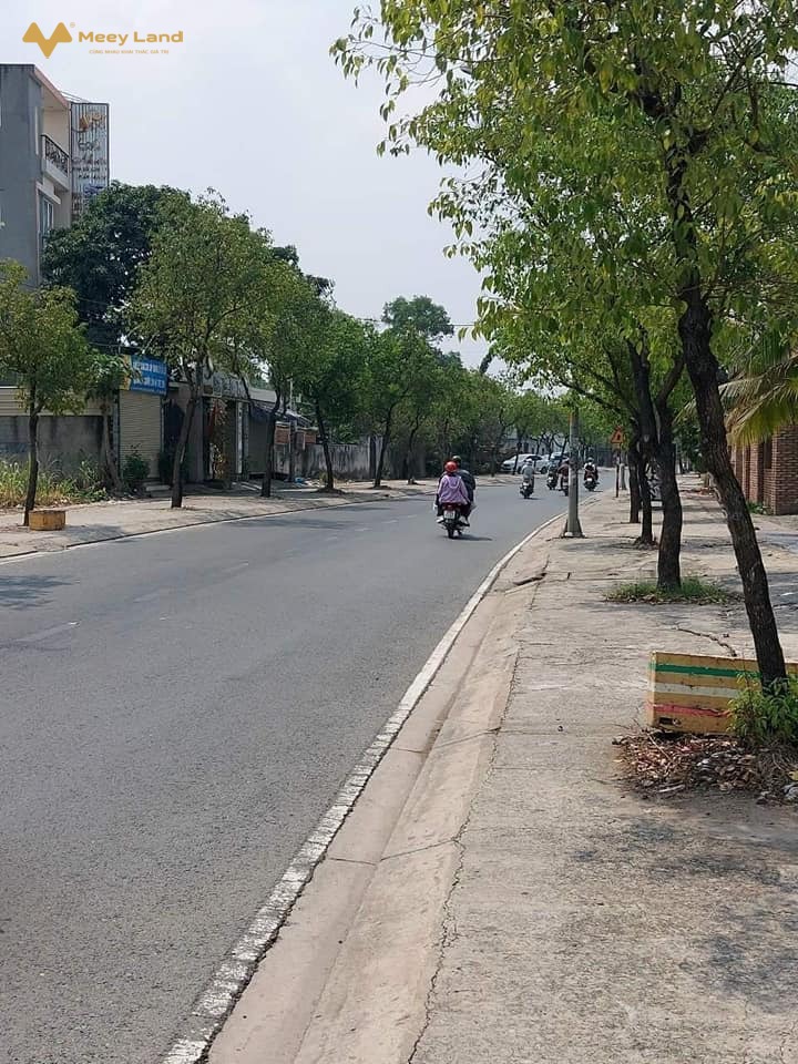 Bán gấp lô đất khu dân cư 82m2 giá 1 tỷ 615 triệu giá tốt đầu tư gọi ngay