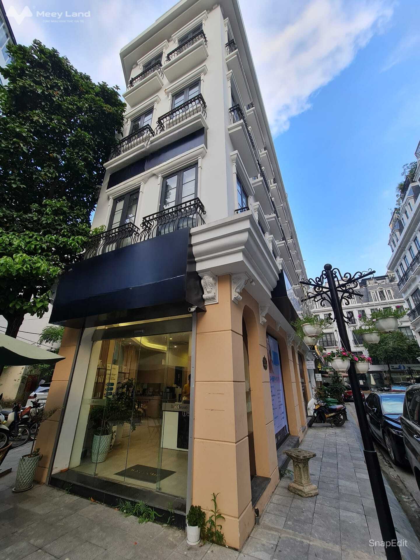 Trung tâm Mỹ Đình, lô góc 3 mặt tiền, khu đô thị Sông Đà và The Manor