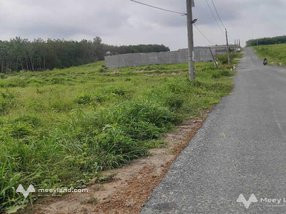 Bán lô đất nằm giữa 3 cụm khu công nghiệp lớn hiện hữu diện tích 1125m2 giá 750 triệu