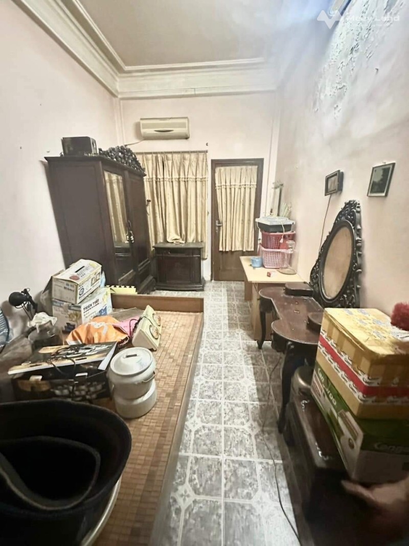 Bán nhà phố Giải Phóng 40m2 x 5 tầng, mặt tiền 3m, giá 4,85 tỷ