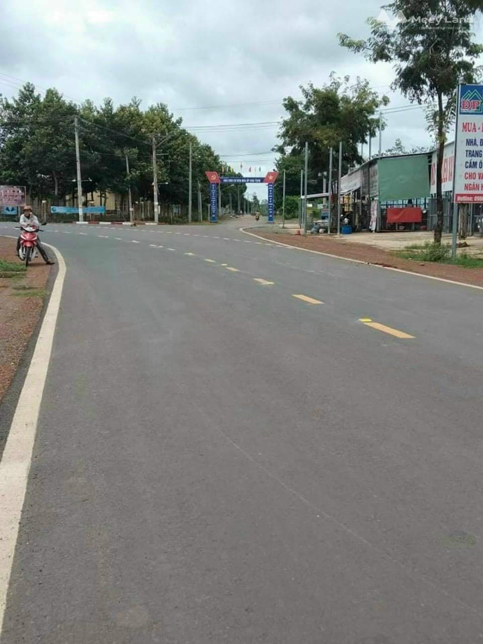 Tôi cắt lỗ bán gấp lô đất 230m2 ở sau lưng chợ với giá 395 triệu sổ hồng riêng