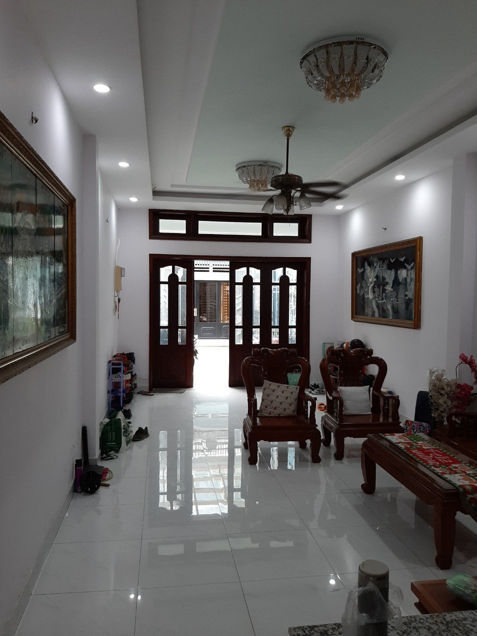 Nhà phố xinh 106m2, 1 trệt 3 lầu Nguyễn Thị Minh Khai, quận 1, Hồ Chí Minh