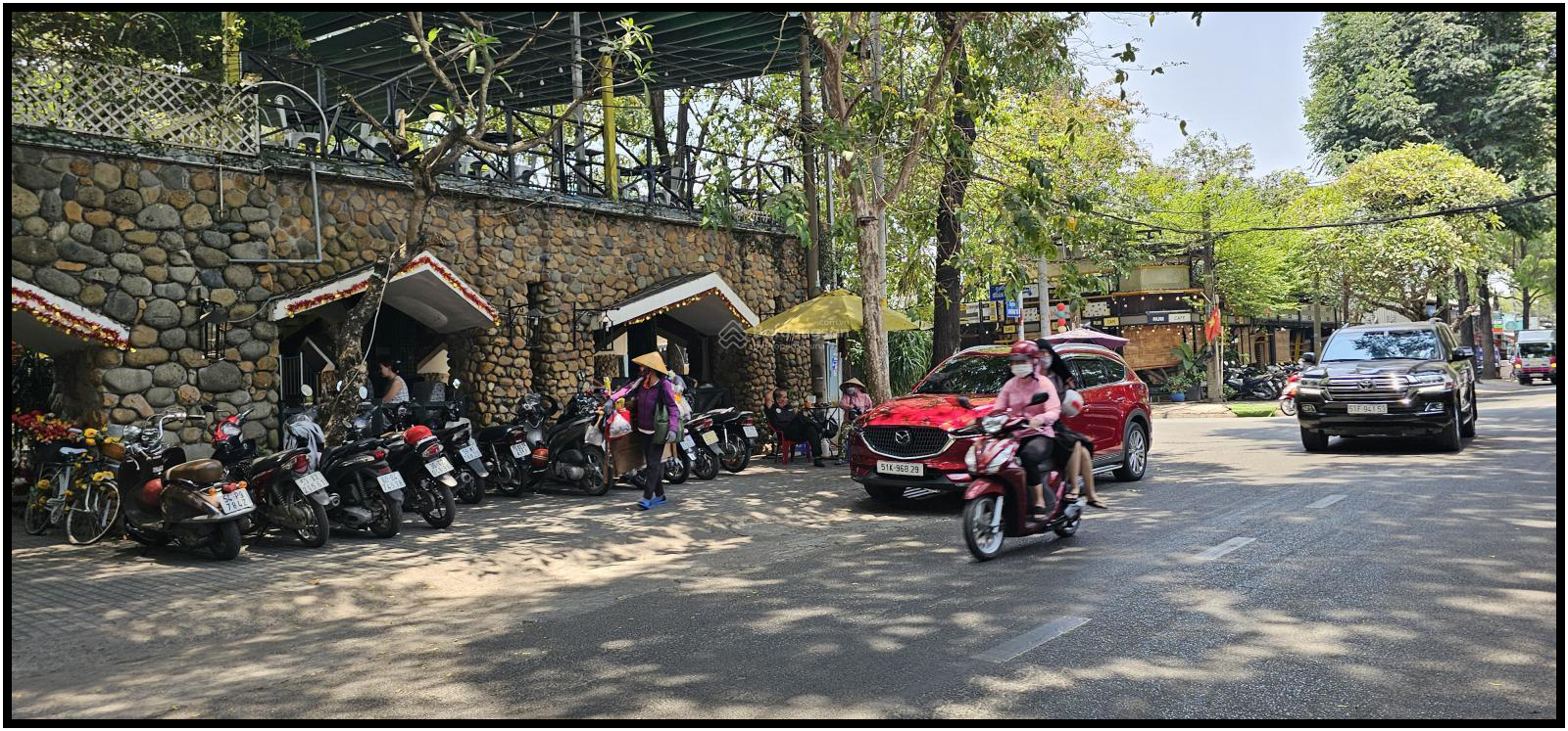 Biệt thự xinh 1550m2 góc 3 mặt tiền làng đại học Bình Thọ, Thủ Đức, Hồ Chí Minh