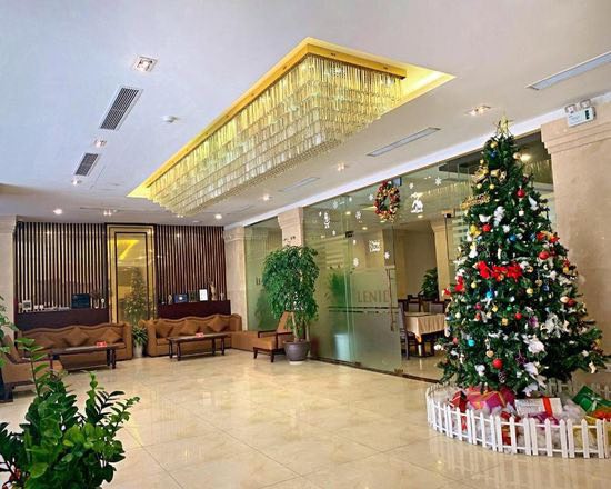 Chính chủ bán khách sạn mặt phố quận Hai Bà Trưng – 555m2, 10 tầng có hầm