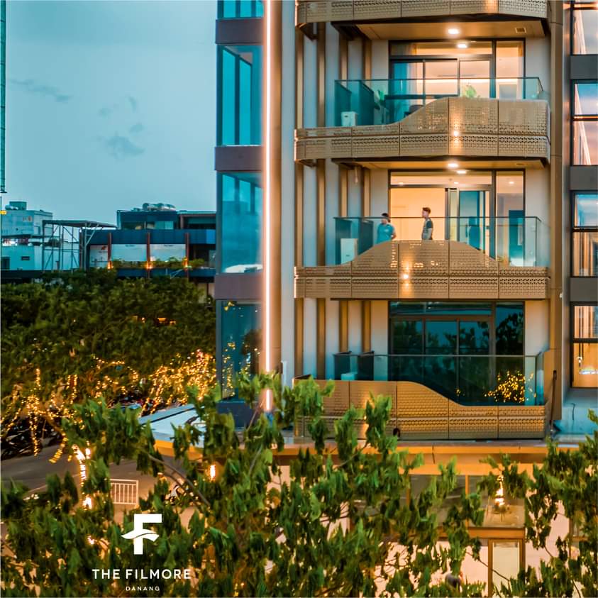 Siêu phẩm độc quyền còn lại với ban công lồi bao quanh nhà, The Filmore Đà Nẵng căn hộ 2 phòng ngủ với ban công riêng