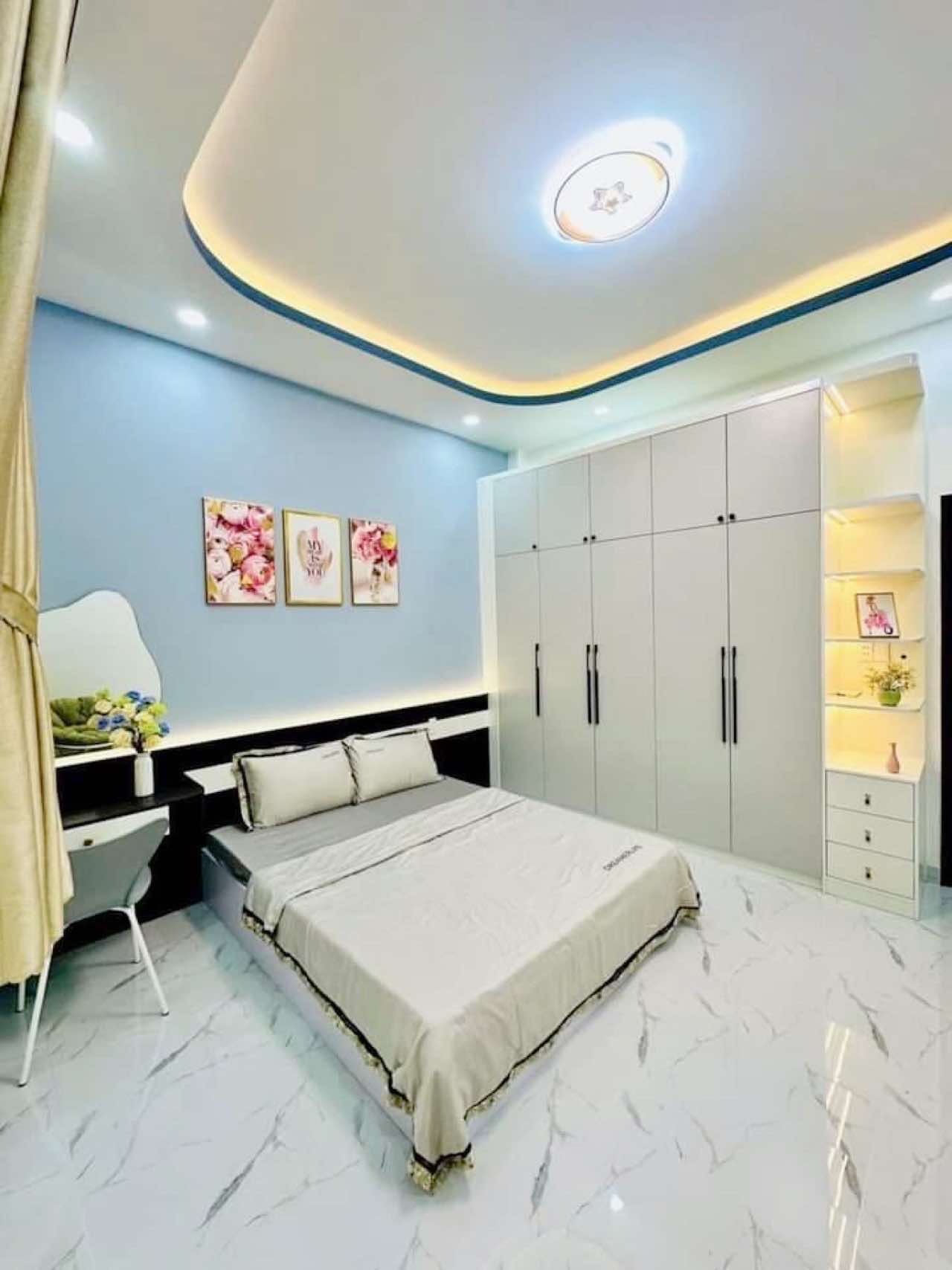 Bán nhà hẻm xe hơi full nội thất diện tích 47m2, nhà 3 tầng Nguyễn Duy Cung