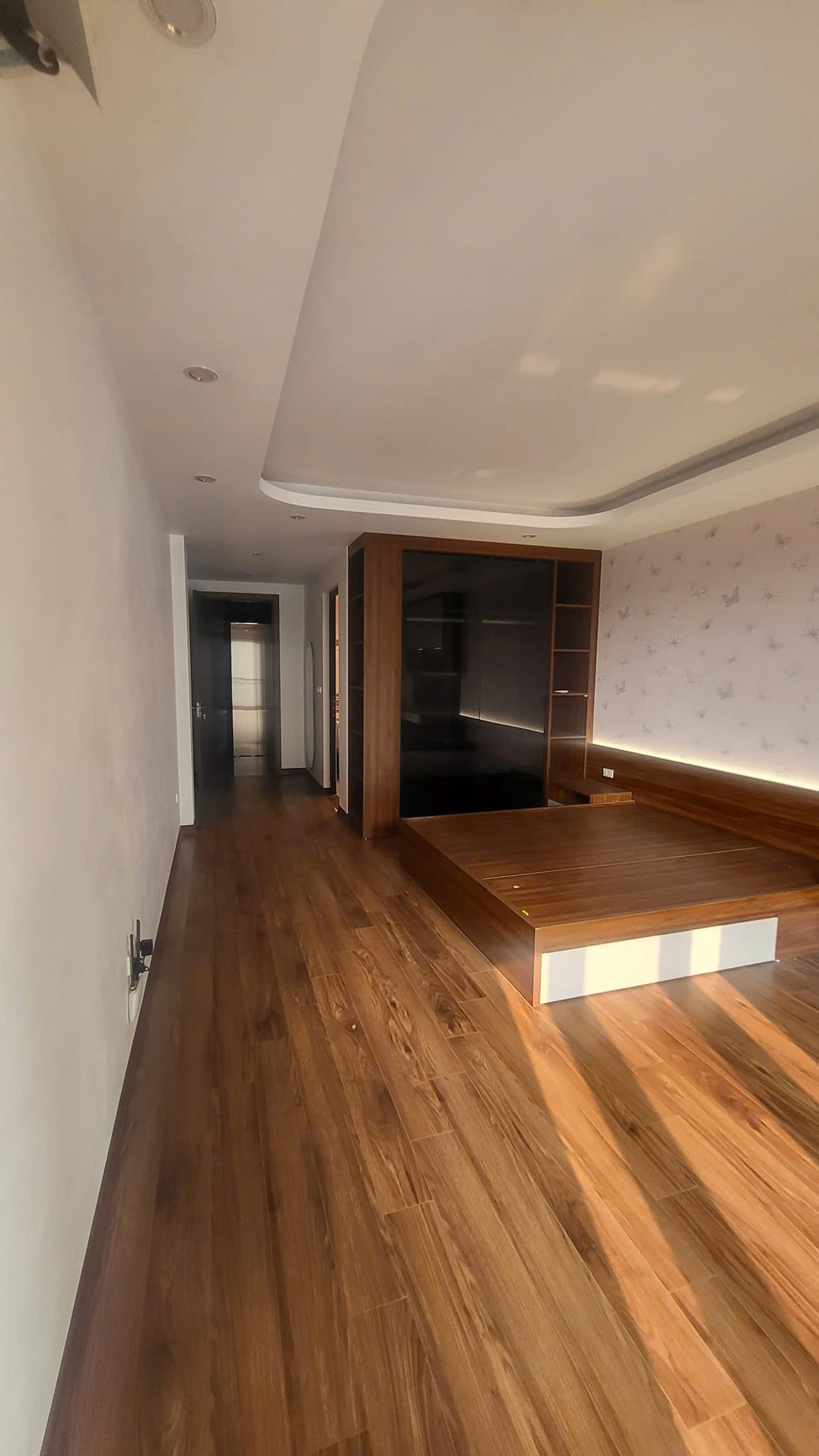 Bán nhà Dương Nội, gần Aeon Mall, 7 tầng, thang máy xây mới, đầy đủ nội thất