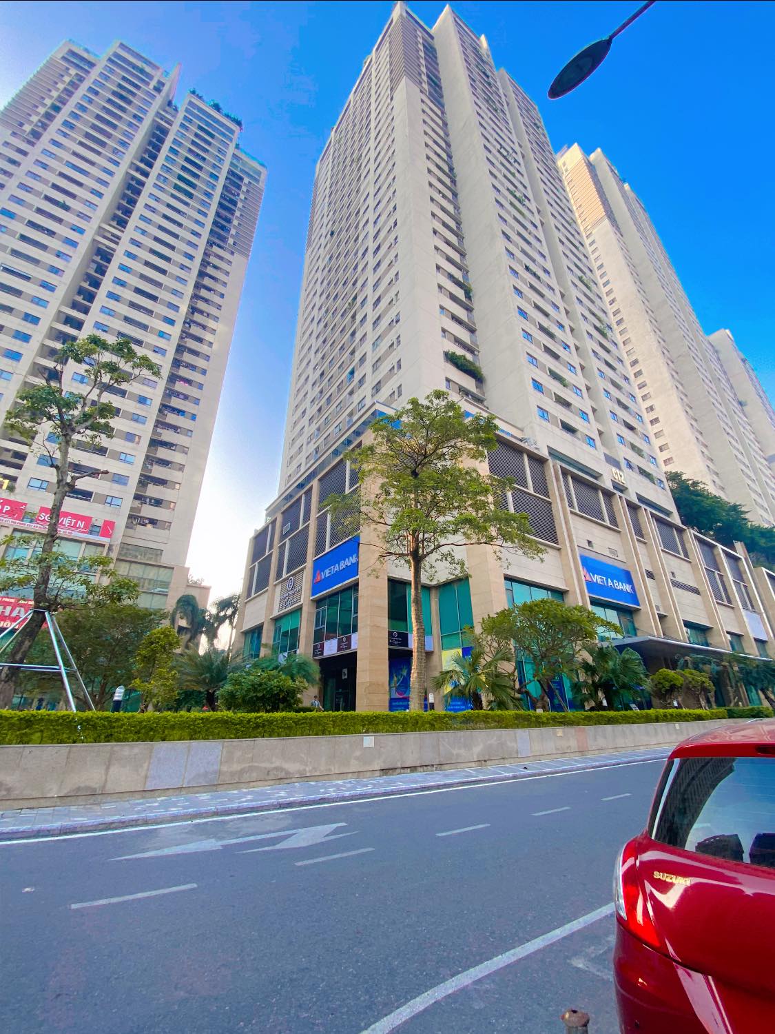 Bán sàn thương mại mặt phố Tố Hữu, diện tích khủng, hoàn thiện đẹp, cho thuê dòng tiền cao