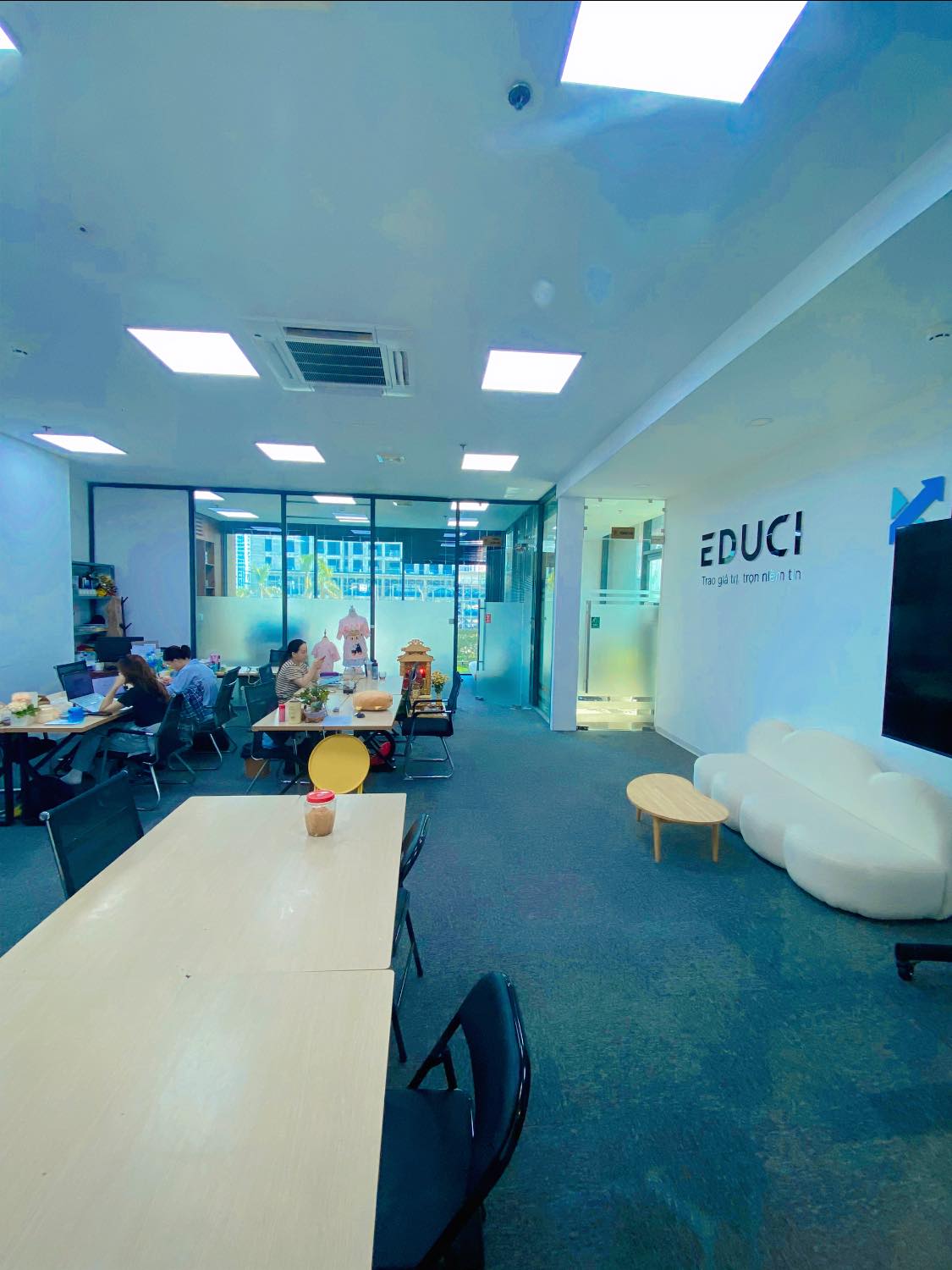 Bán sàn thương mại mặt phố Tố Hữu, diện tích khủng, hoàn thiện đẹp, cho thuê dòng tiền cao