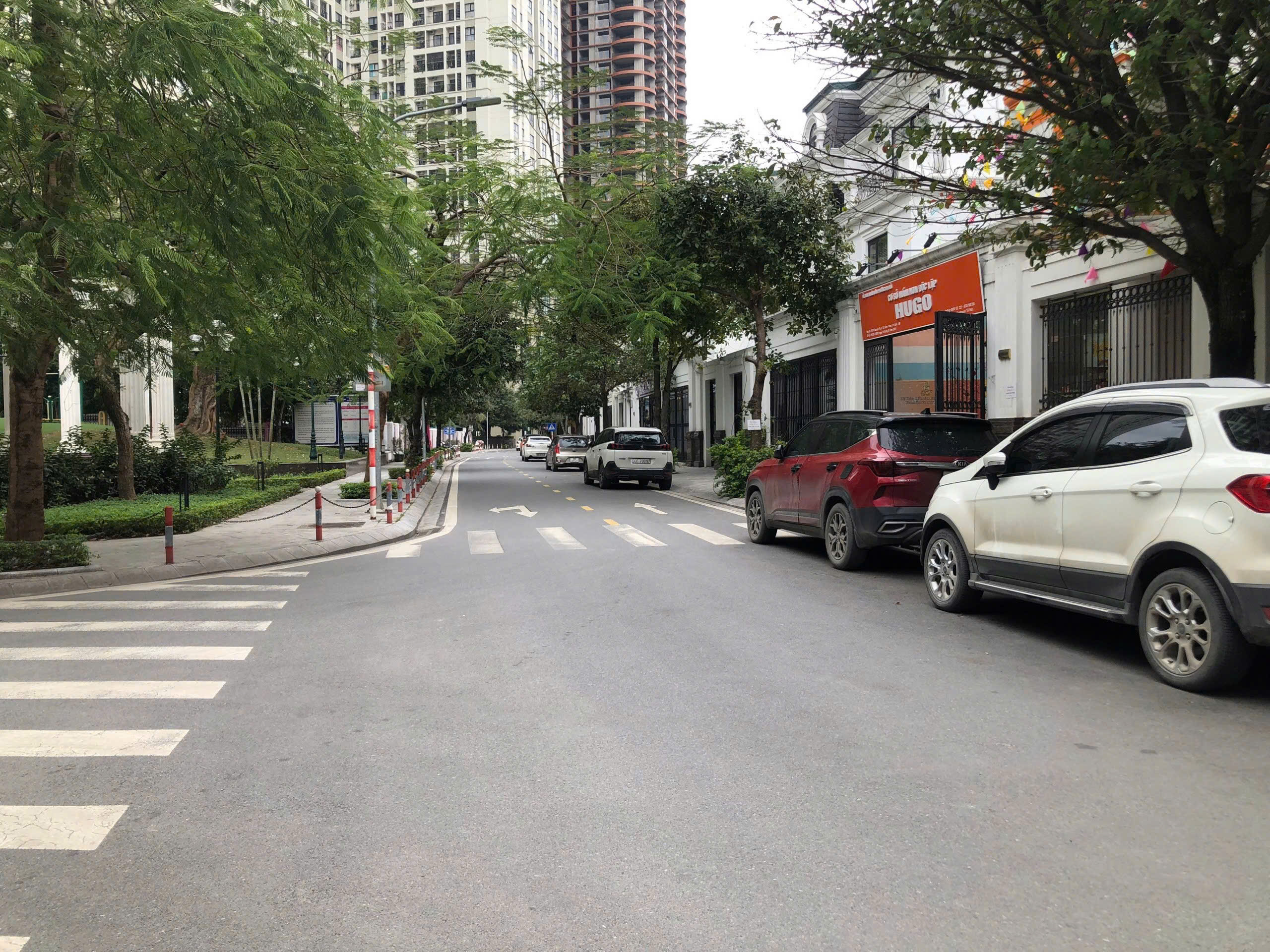 Bán biệt thự Roman Plaza, lô góc, vừa ở vừa kinh doanh