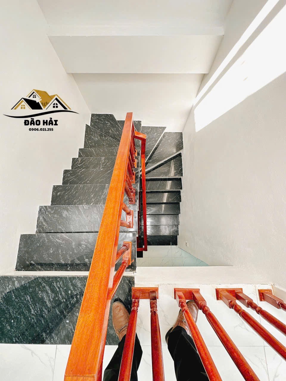 Bán nhà 3 tầng phường Kỳ Bá trung tâm gần trường cấp 1,2 Kỳ Bá