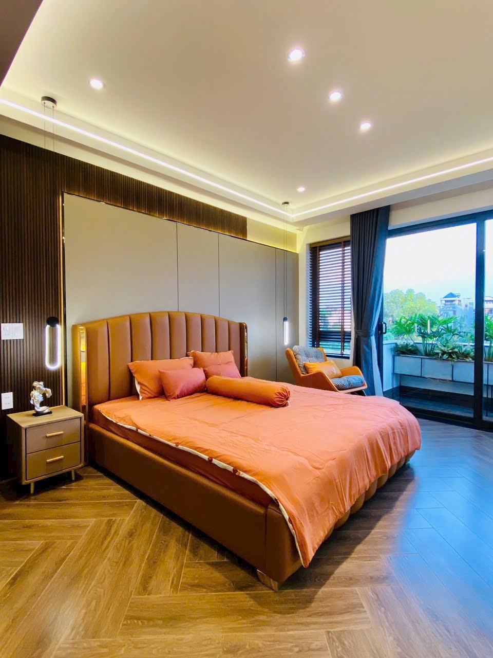 Bán siêu phẩm nhà phố có thang máy đường 12m Huỳnh Văn Nghệ, quận Gò Vấp, Hồ Chí Minh