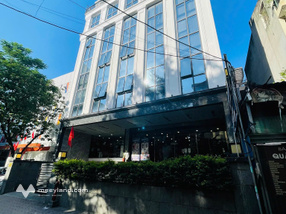 Tòa nhà Tây Hồ, 8 tầng, thang máy mới, mặt tiền rộng 13m, đẹp nhất phố