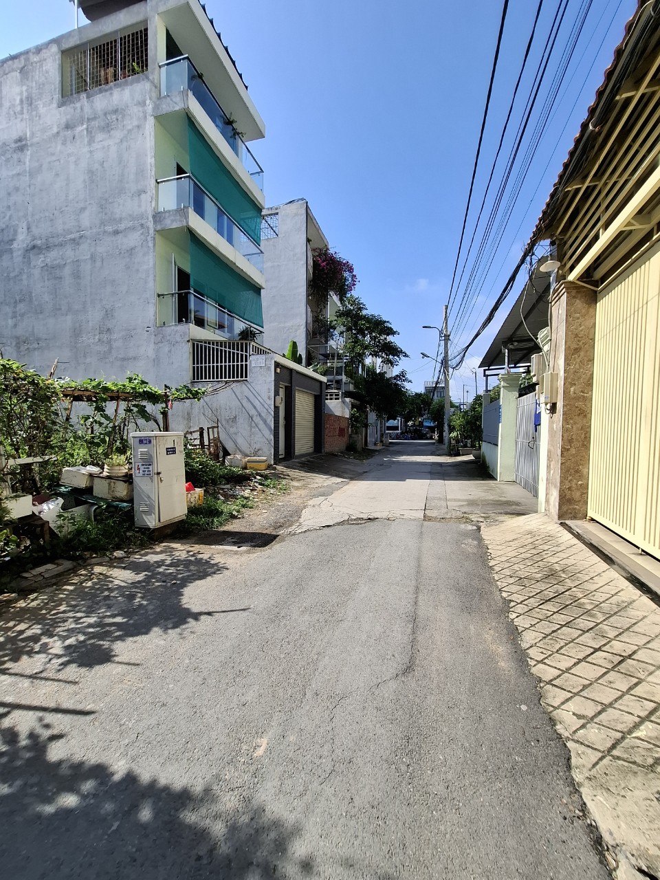 Bán đất mặt tiền, đường 42, Bình Trưng Tây, quận 2, giá 11,5 tỷ