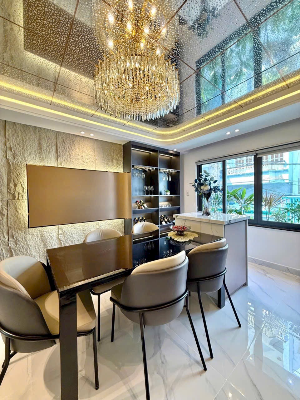 Bán siêu phẩm nhà phố có thang máy đường Nguyễn Văn Khối, phường 11, quận Gò Vấp, Hồ Chí Minh