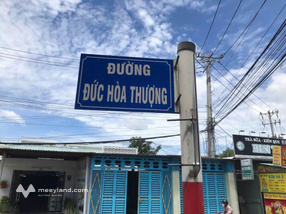 Bán gấp lô đất mặt tiền 150m2 - giá chỉ 1 tỷ 200 triệu - Đức Hòa Thượng - Long An