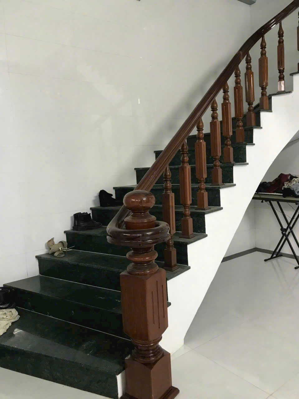 Giảm mạnh, cần bán nhà 2 tầng hẻm Phú Xương, Vĩnh Hải, hướng Nam, giá bán 3,1 tỷ