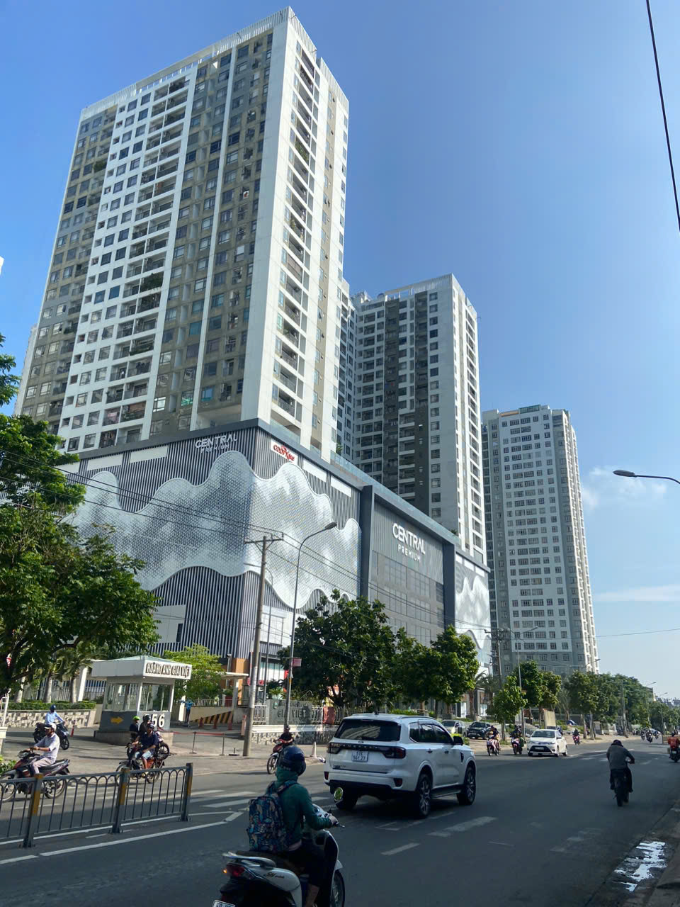 Bán căn officetel 26m2 tại Central Premium, quận 8, nhà mới với chủ đầu tư, giá 1,68 tỷ