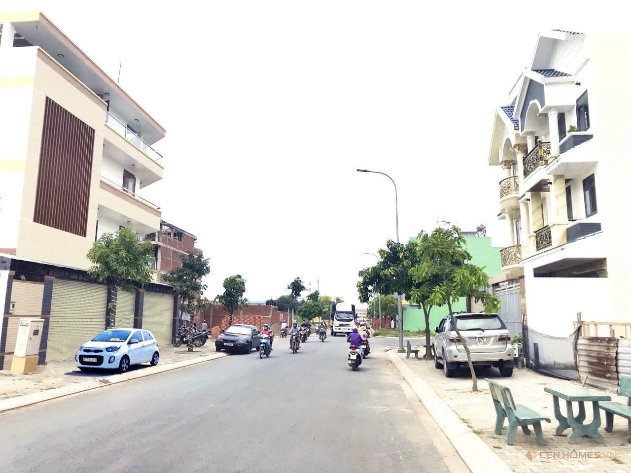 Bán gấp lô đất 166m2- giá nhỉnh 1 tỷ - Phạm Văn Hai, Bình Chánh - gọi cho em xem đất