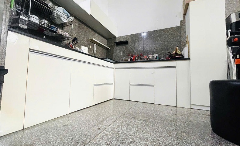 Bán nhà mặt tiền kinh doanh ngay Phổ Quang, phường 2, Tân Bình, 112m2, 2 tầng, cực đẹp, giá rẻ