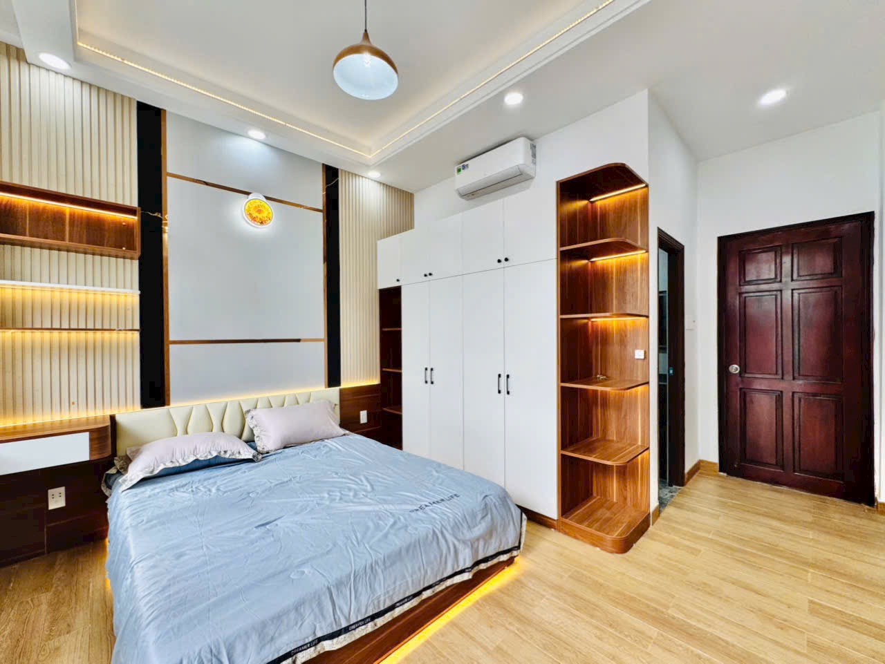 Bán nhà phố đẹp đường Huỳnh Văn Nghệ, phường 12, quận Gò Vấp, Hồ Chí Minh