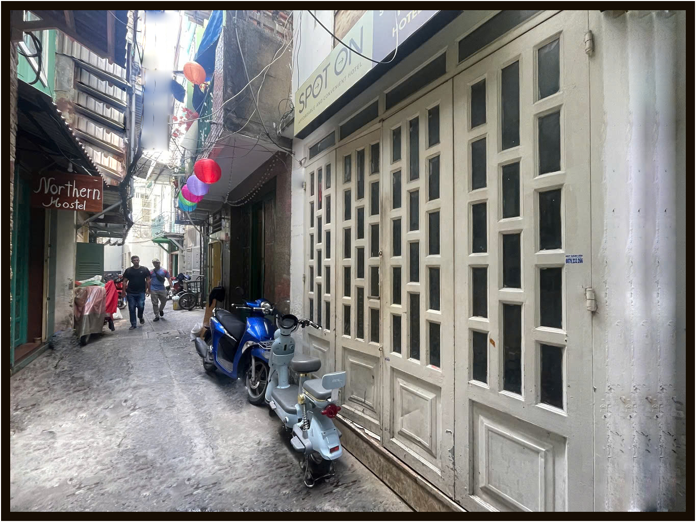 Bán rẻ nhà phố xinh 3m x 10m, 1 trệt 3 lầu, Đỗ Quang Đẩu, Quận 1, thành phố Hồ Chí Minh