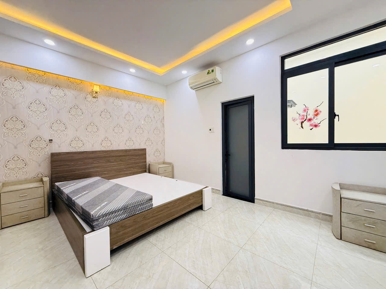 Bán nhà phố đẹp đường Thống Nhất, phường 16, quận Gò Vấp, Hồ Chí Minh