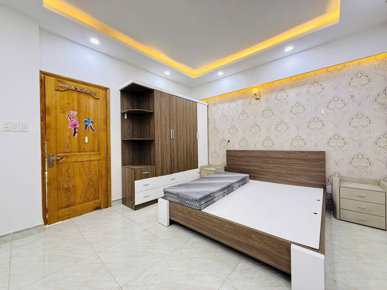 Bán nhà phố đẹp đường Thống Nhất, phường 16, quận Gò Vấp, Hồ Chí Minh