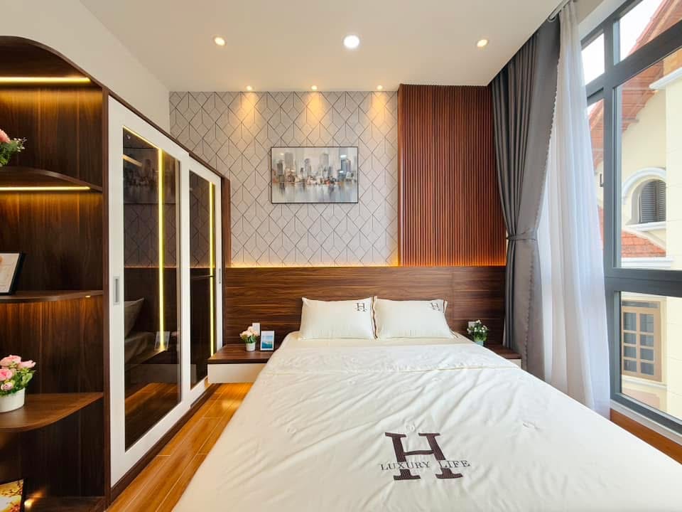 Bán nhà phố đẹp đường số 18, phường 08, quận Gò Vấp, Hồ Chí Minh