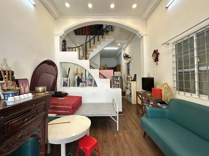 Bán nhà hẻm xe hơi Huỳnh Văn Bánh, Phường 11, Phú Nhuận, 45m2, 2 tầng, ngang 4,3m