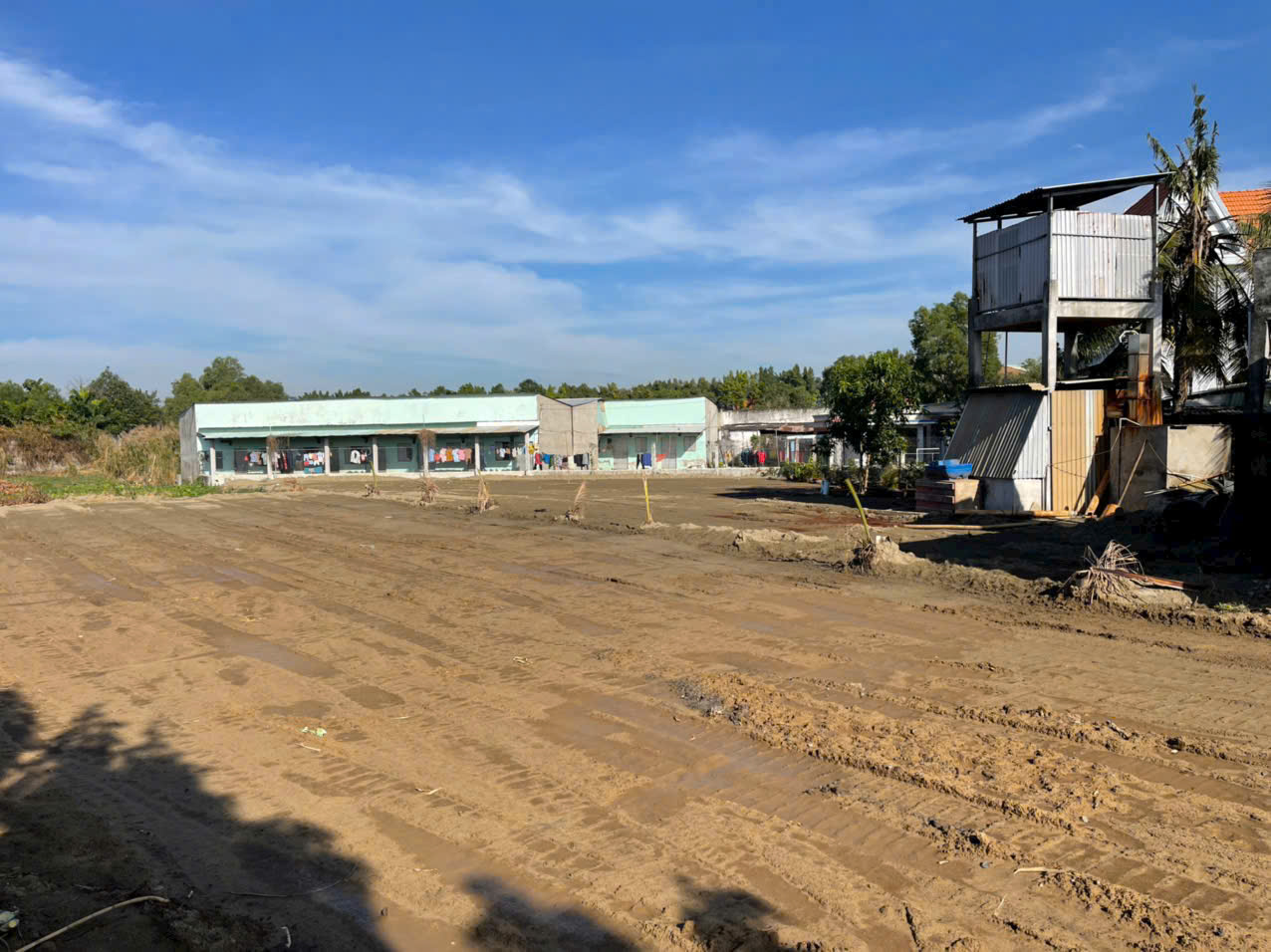 Bán 3500m2 đất mặt tiền tỉnh lộ 824 giá 24,5 tỷ