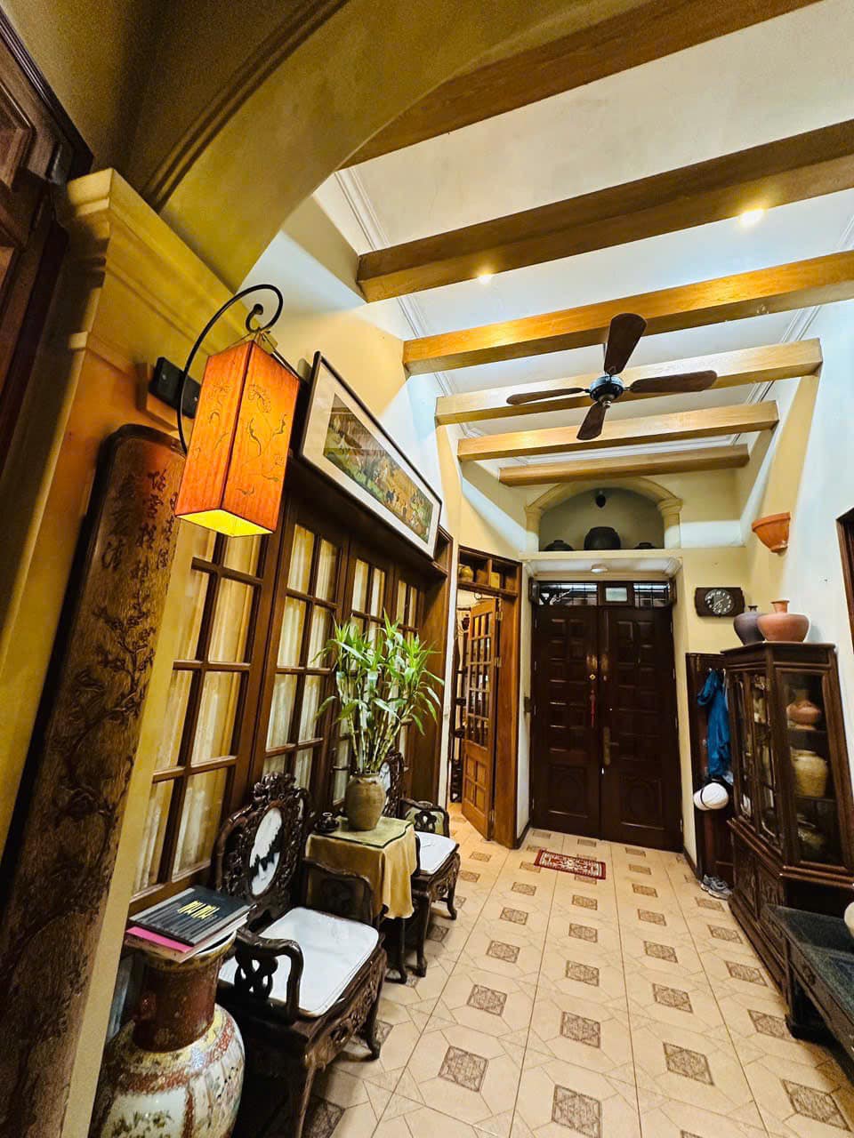 Biệt thự phố Ngọc Hà, trung tâm Ba Đình, lô góc 3 mặt thoáng, view hồ