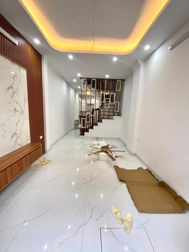 Bán nhà Đăc Sơ 42m2, 4 tầng, 4 ngủ, 20m ô tô đỗ kinh doanh, giá 4.2 tỷ