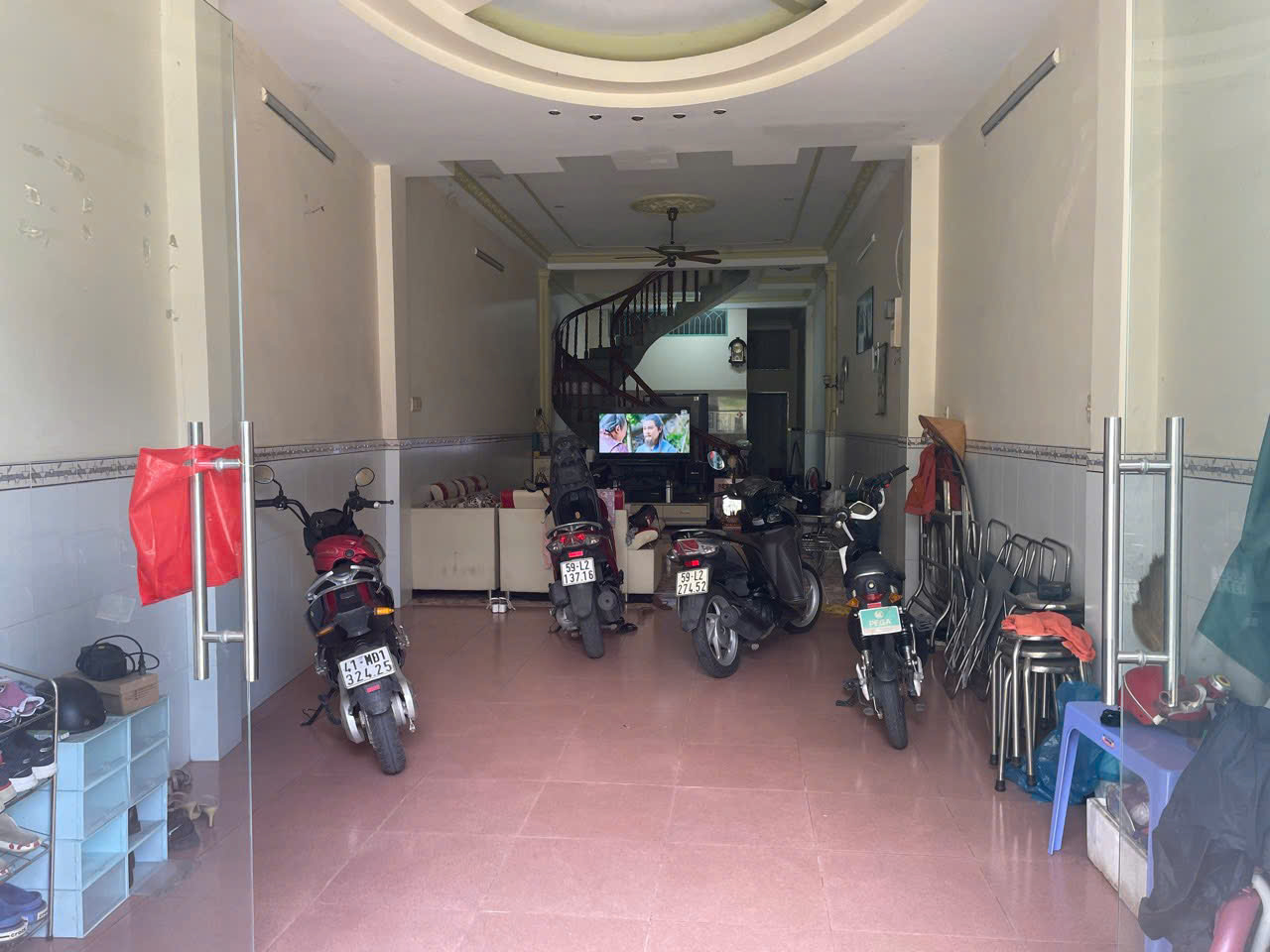 Bán rẻ nhà phố 4m x 27m, 1 trệt, 1 lầu mặt tiền Ba Đình, quận 8, Hồ Chí Minh