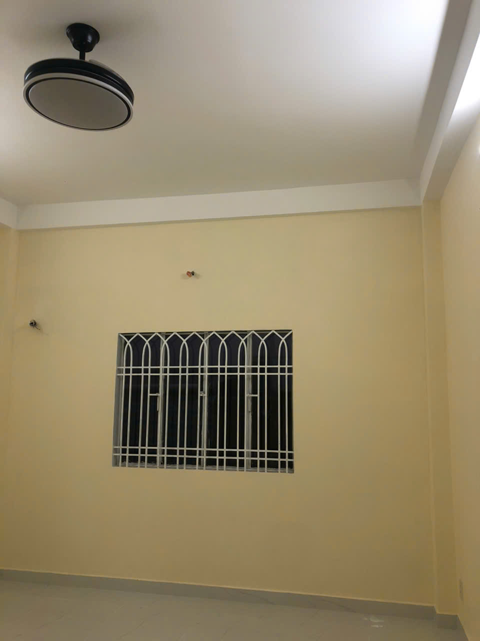 Bán nhà mặt tiền khu phân lô đồng bộ Tên Lửa, 4 tầng, 80m2, giá rẻ bất ngờ