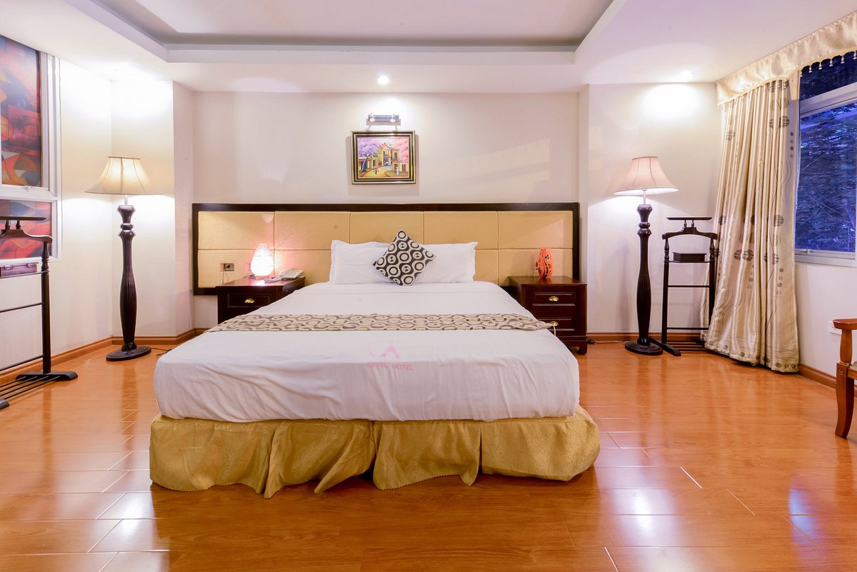 Bán khách sạn mặt phố Bùi Thị Xuân, 13 tầng