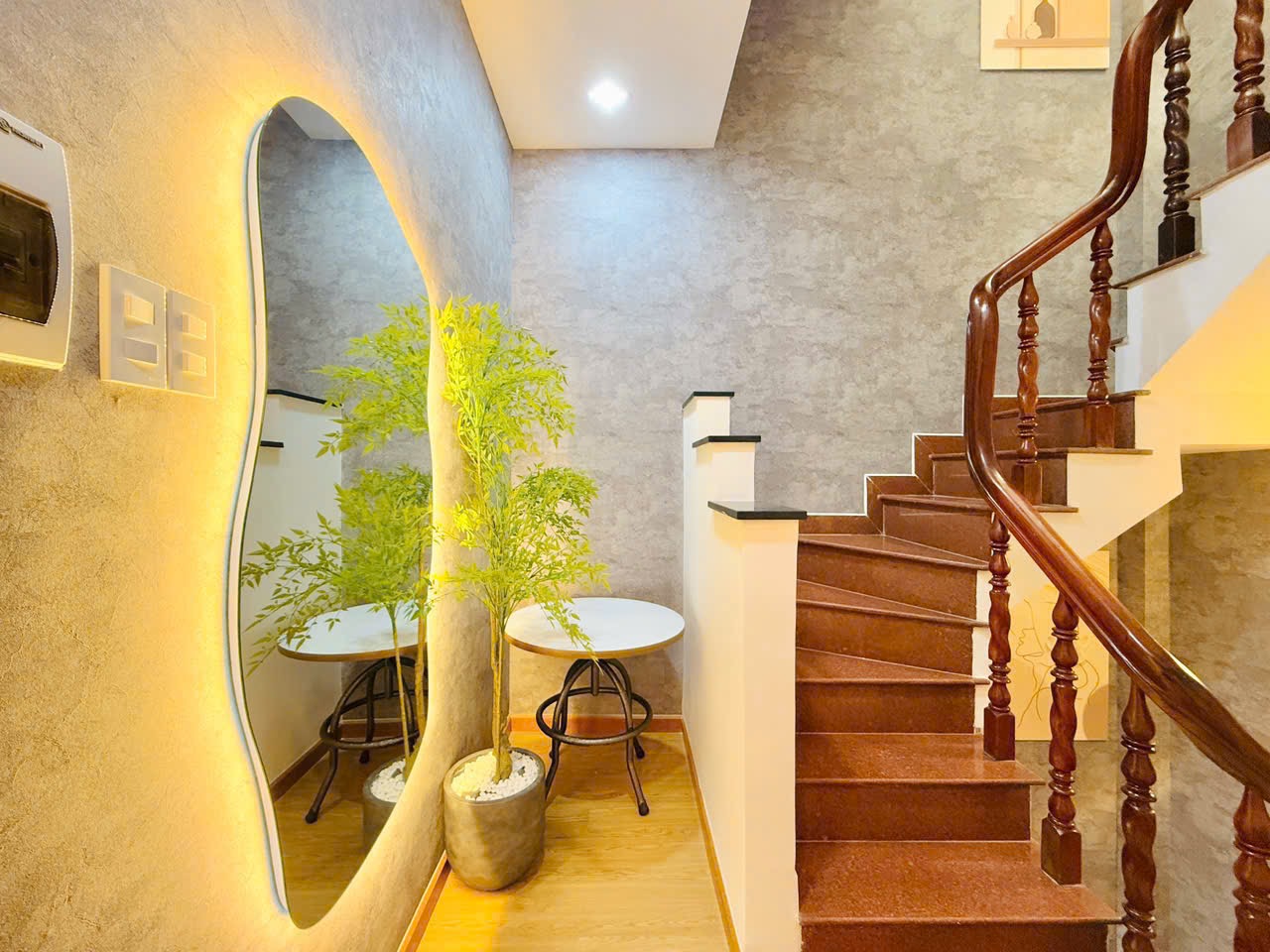 Bán nhà phố đẹp đường Nguyễn Kiệm, phường 03, quận Gò Vấp, Hồ Chí Minh