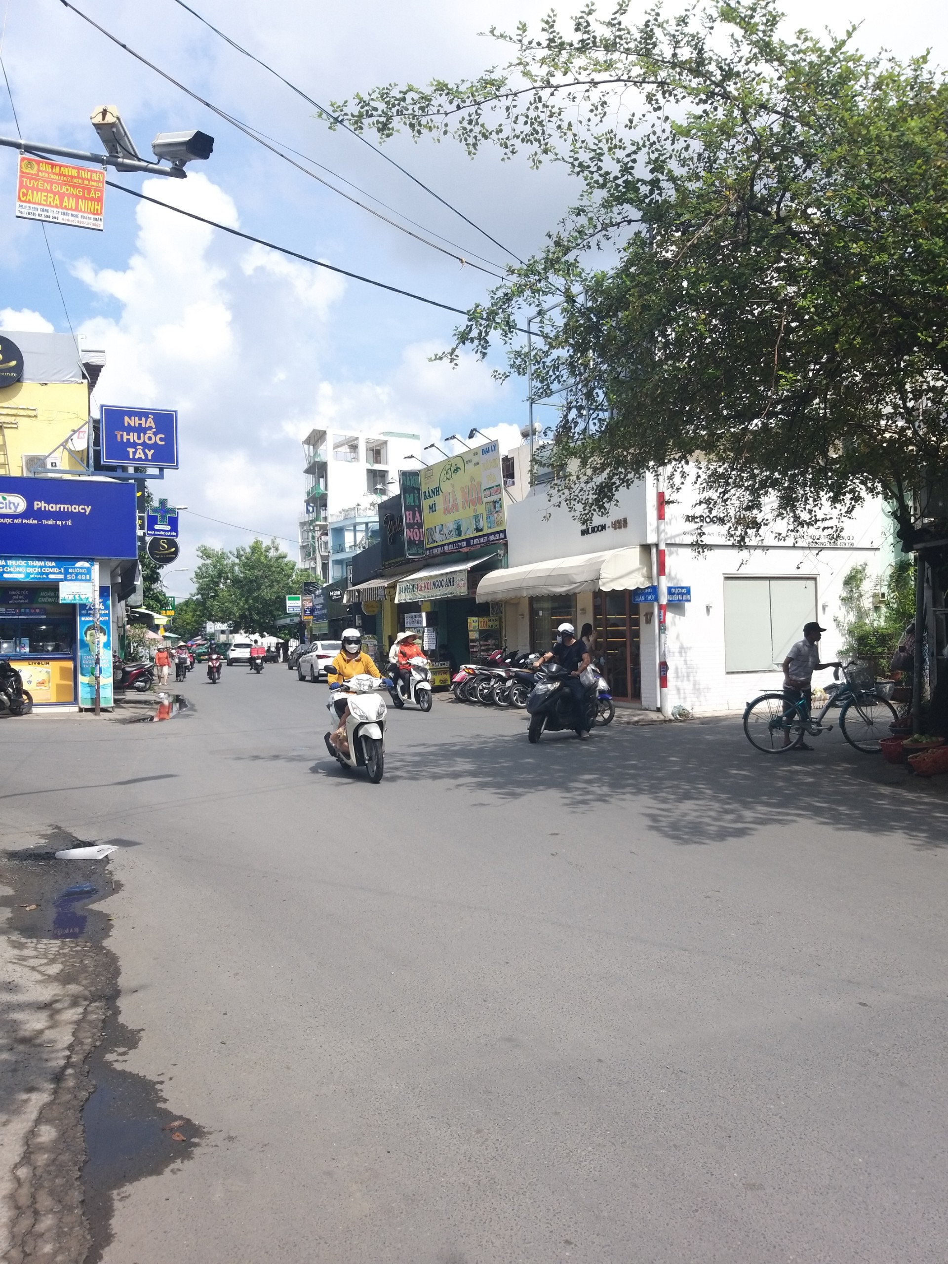 Bán nhà mặt tiền, đường Xuân Thủy, Thảo Điền, quận 2, giá 19,5 tỷ