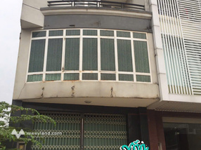 Nhà mặt tiền đường 3 trục chính khu dân cư Khang Điền, 156m2, 3 tầng trục chính