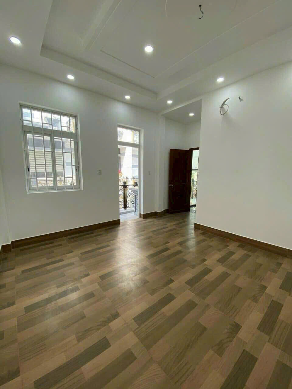 Cần bán rẻ nhà phố 4m x 14,2m, 1 trệt, 4 lầu, Quốc Lộ 50, quận 8, thành phố Hồ Chí Minh