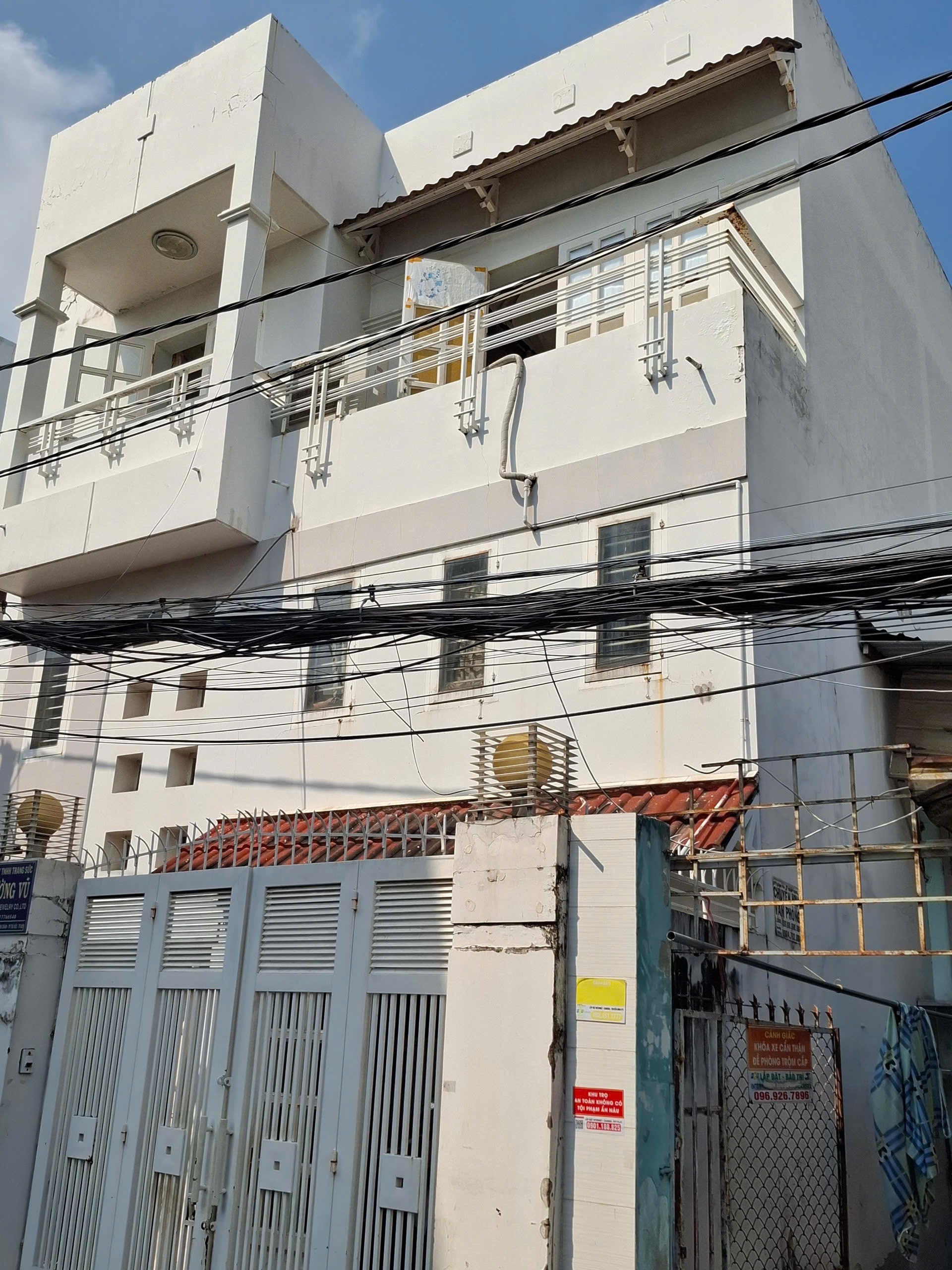 Bán nhà mặt tiền đường 16 Hiệp Bình Chánh, Thủ Đức, giá 10 tỷ