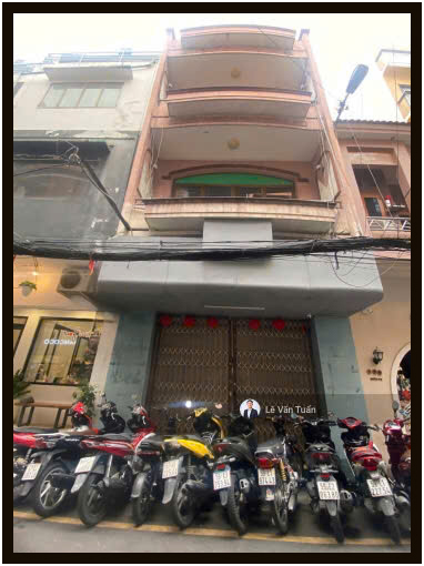 Top nhà vị trí đẹp 4,8m x 18m, 1 trệt, 3 lầu, Nguyễn Trãi, quận 1, thành phố Hồ Chí Minh