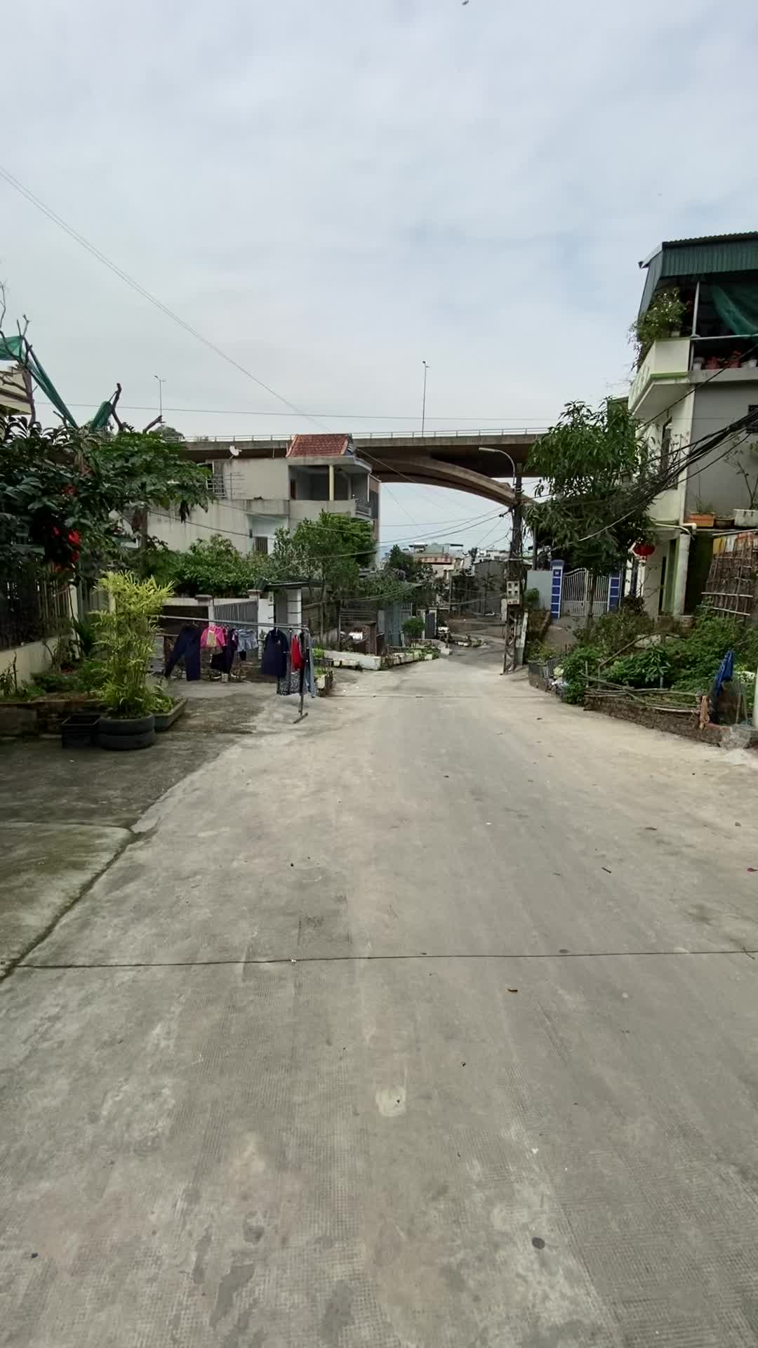 Bán đất tại phường Yết Kiêu, Hạ Long, diện tích 209,5m2